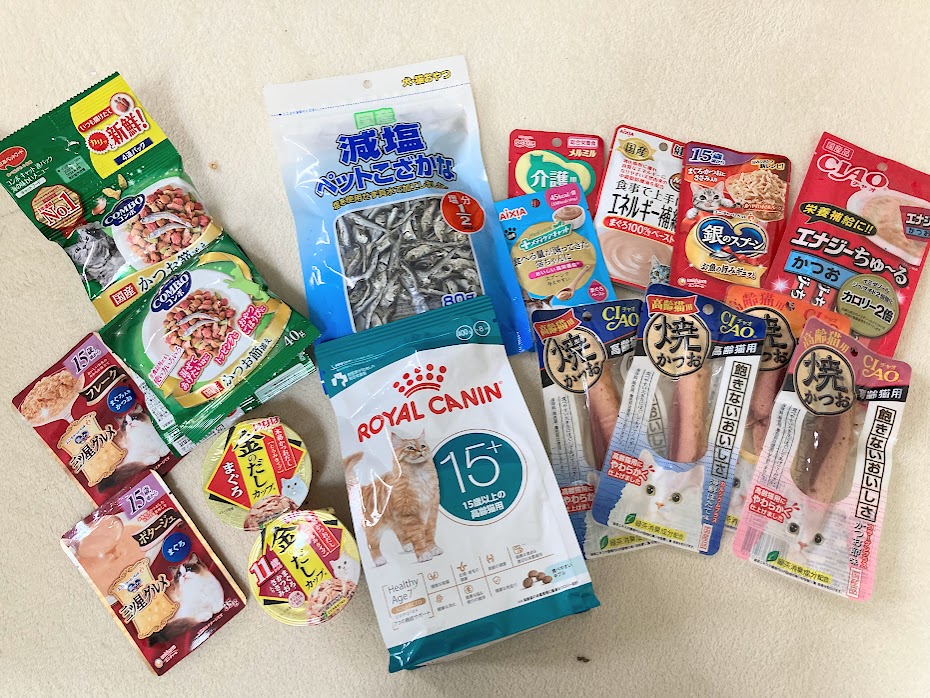 15歳肝臓ガンのシニア猫もなかのための食事